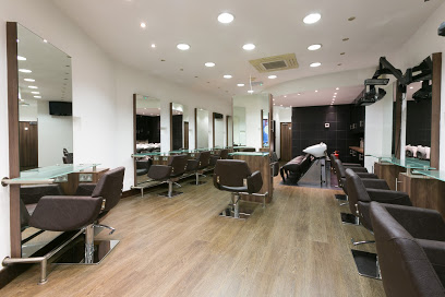 HAIRDRESSERS Rickmansworth