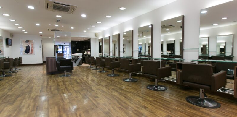 HAIRDRESSERS Hatch End