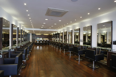 HAIRDRESSERS Loughton