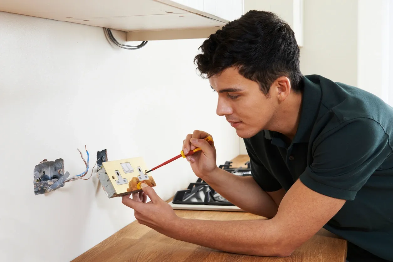 ELECTRICIANS Ealing