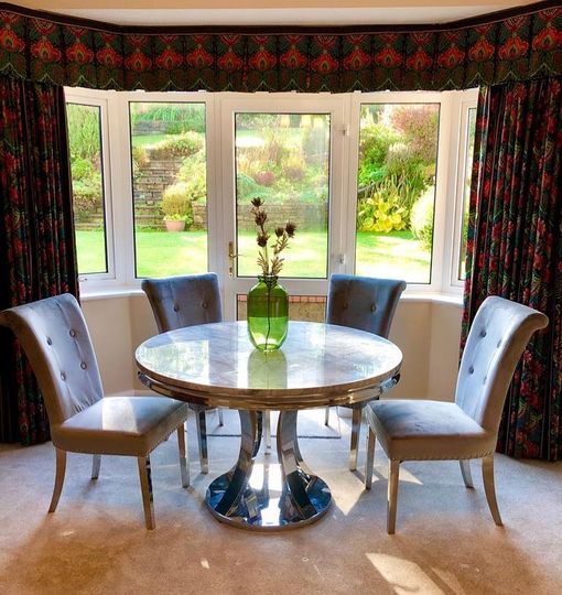 TABLES Blackburn TABLES Blackburn