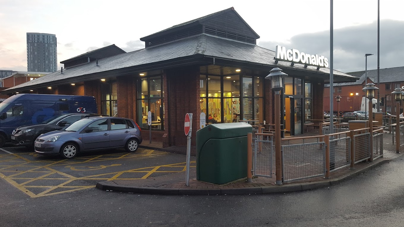 BURGER RESTAURANTS Liverpool ALBERT DOCK BURGER RESTAURANTS Liverpool ALBERT DOCK