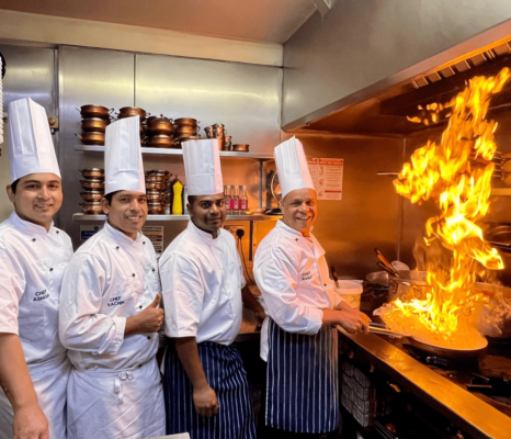 INDIAN TAKEAWAYS Horwich Bolton