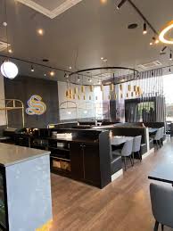 INDIAN RESTAURANTS Oldham